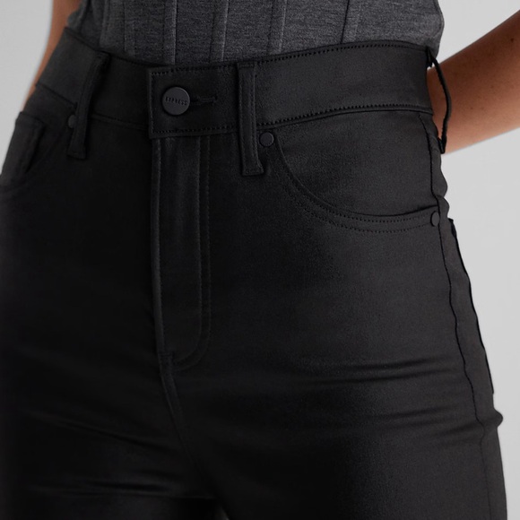 🎯 3 for 30🎯Express Super High Waisted Black Coated ‘90s Slim Jeans Size 10Long - Picture 3 of 8